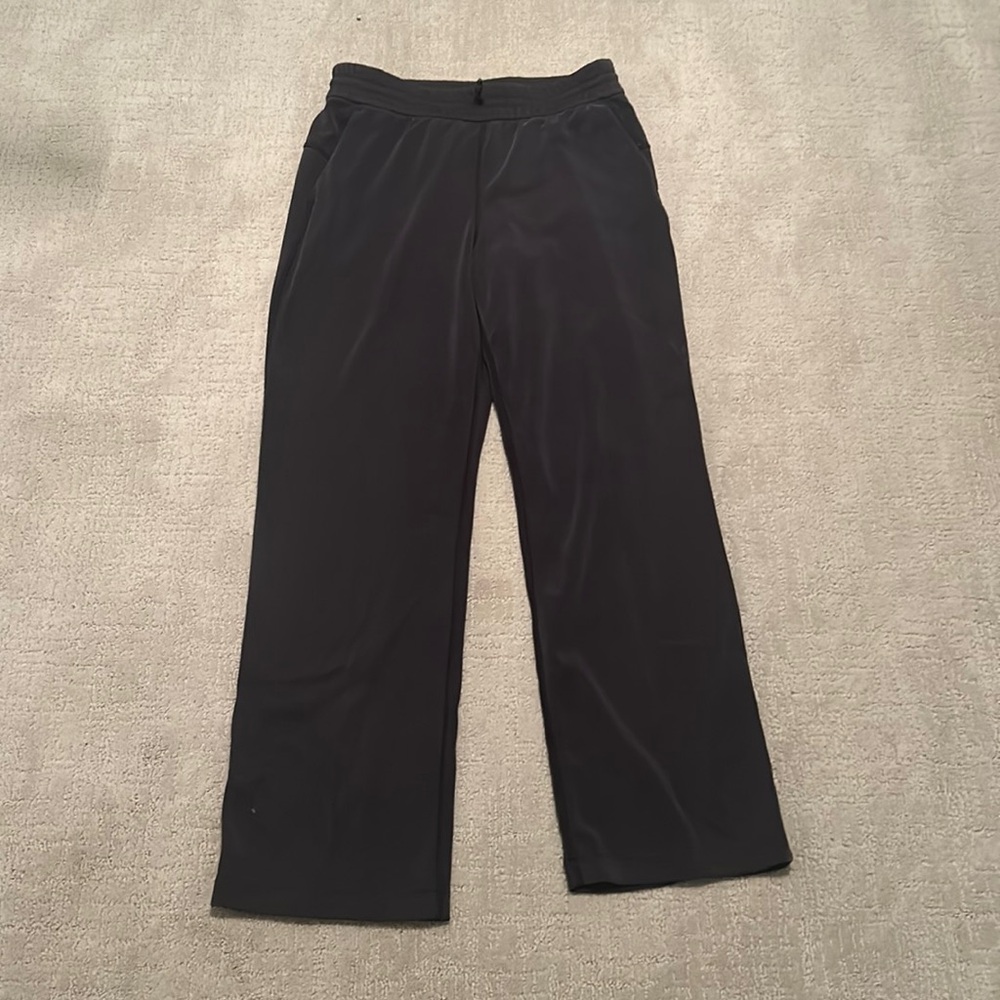 Lululemon size 8 softstream sweats sweatpants